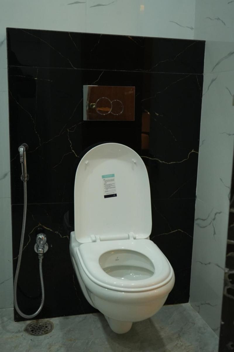 Hotel Golden Palace ラクナウ エクステリア 写真